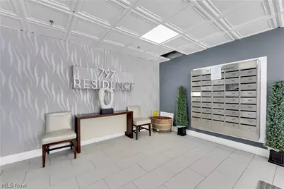 797 E Market Street #221, Akron, OH 44305 - Photo 4