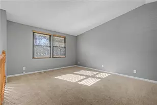 1067 Erin Dr, Kent, OH 44240 - Photo 32