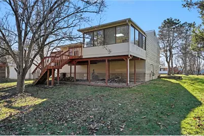 1067 Erin Drive, Kent, OH 44240 - Photo 2