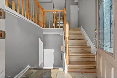 1067 Erin Drive, Kent, OH 44240 - Photo 4