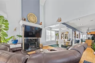 1420 W 48th St, Loveland, OH 44102 - Photo 6