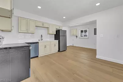 359 Dellwood Road, Avon Lake, OH 44012 - Photo 6