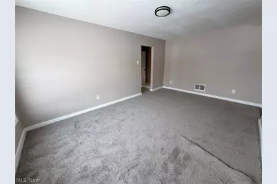 58 Rutledge Drive, Youngstown, OH 44505 - Photo 8