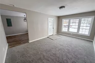 58 Rutledge Dr, Youngstown, OH 44505 - Photo 4