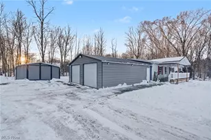 9672 Whippoorwill Rd, Diamond, OH 44412 - Photo 18