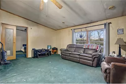 9672 Whippoorwill Road, Diamond, OH 44412 - Photo 6