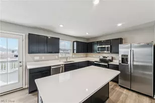 4497 Bellow Dr, Lorain, OH 44053 - Photo 2