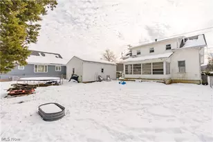 221 E Fetter Ln, Gnadenhutten, OH 44629 - Photo 28