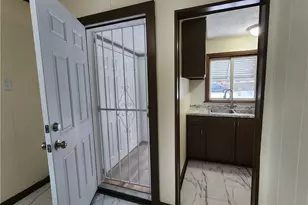 723 E 156th St, Loveland, OH 44110 - Photo 14