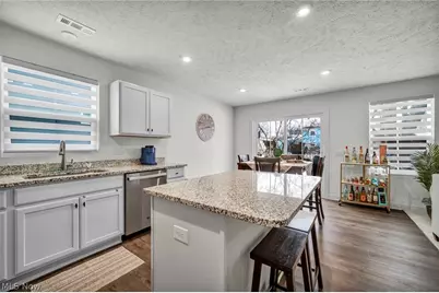 141 W Spring Drive, Elyria, OH 44035 - Photo 12