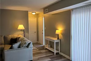 8104 Puritan Dr, Mentor, OH 44060 - Photo 4