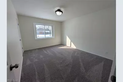 597 Hemlock Drive, Euclid, OH 44132 - Photo 24