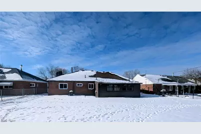 597 Hemlock Drive, Euclid, OH 44132 - Photo 2