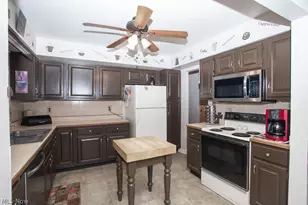 3490 Warwick Ct, Canfield, OH 44406 - Photo 6