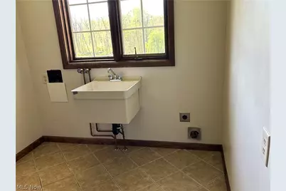 8615 Eberhart Road NE, Dover, OH 44622 - Photo 38
