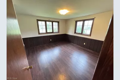 8615 Eberhart Road NE, Dover, OH 44622 - Photo 18