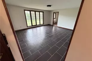 8615 Eberhart Road NE, Dover, OH 44622 - Photo 6