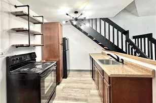 1900 Grove Ct, Loveland, OH 44113 - Photo 6