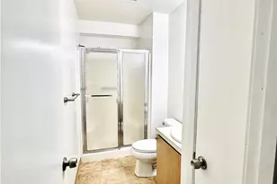 1900 Grove Ct, Loveland, OH 44113 - Photo 16