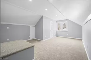 19608 Kings Hwy, Warrensville Heights, OH 44122 - Photo 20