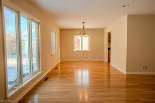 603 Beech St, Oberlin, OH 44074 - Photo 2