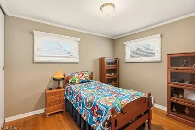 1090 Taft Avenue, Cuyahoga Falls, OH 44223 - Photo 32