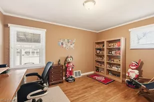 1090 Taft Ave, Cuyahoga Falls, OH 44223 - Photo 34