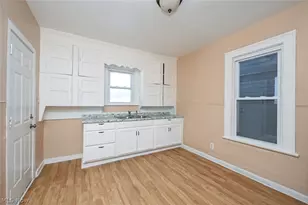 443 W Thornton Street W, Akron, OH 44307 - Photo 12