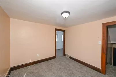 443 W Thornton Street W, Akron, OH 44307 - Photo 18