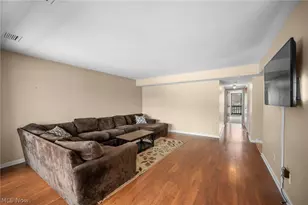 1105 Canyon View Rd, Northfield, OH 44067 - Photo 6