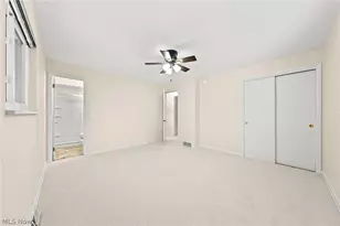 5229 Evergreen Dr, North Olmsted, OH 44070 - Photo 42