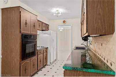 5229 Evergreen Drive, North Olmsted, OH 44070 - Photo 26