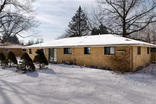 5229 Evergreen Dr, North Olmsted, OH 44070 - Photo 6