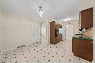 5229 Evergreen Drive, North Olmsted, OH 44070 - Photo 26