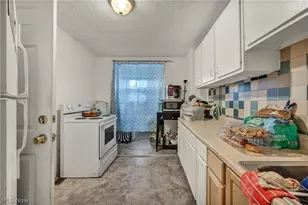 2127 W 100th St, Loveland, OH 44102 - Photo 16