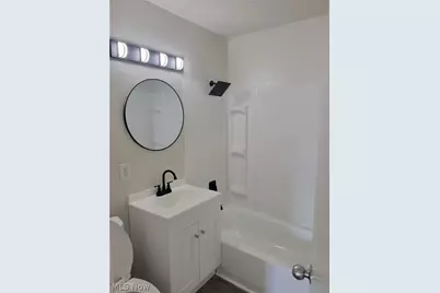 4821 E 173 Street, Loveland, OH 44128 - Photo 8