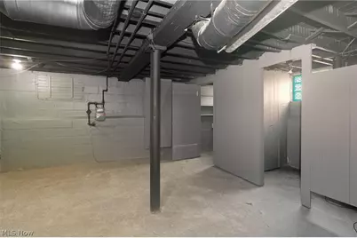 12808 Beachwood Avenue, Loveland, OH 44105 - Photo 34