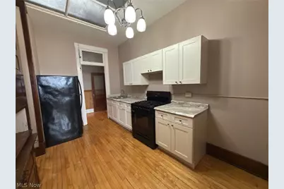 153 S Main Street #5, Columbiana, OH 44408 - Photo 2