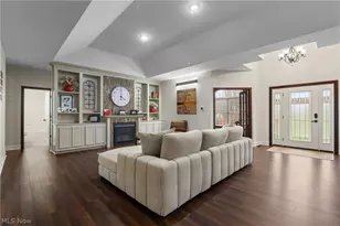 5247 Birchmont Ave SW, Canton, OH 44706 - Photo 6