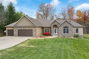 5247 Birchmont Ave SW, Canton, OH 44706 - Photo 4