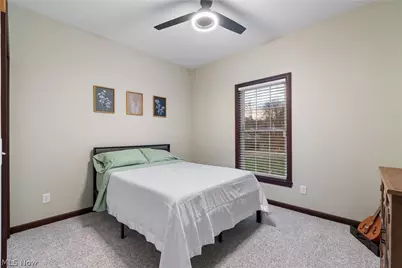 5247 Birchmont Avenue SW, Canton, OH 44706 - Photo 30