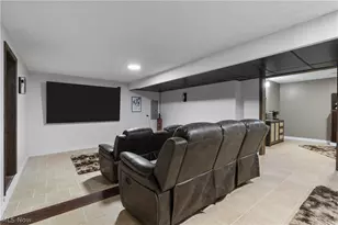 5247 Birchmont Ave SW, Canton, OH 44706 - Photo 38