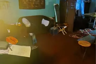 10704 Woodland Ave, Loveland, OH 44104 - Photo 6