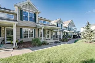 13651 Woodcroft, North Royalton, OH 44133 - Photo 2