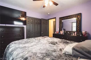 644 Chapel Ln, Campbell, OH 44405 - Photo 18