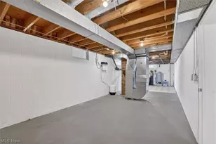 4586 Everhart Dr, Green, OH 44720 - Photo 28