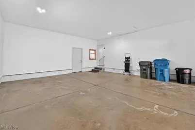 4586 Everhart Drive, Green, OH 44720 - Photo 34