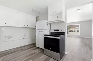 27190 Zeman Ave, Euclid, OH 44132 - Photo 18