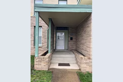 251 1/2 Fair Avenue NW, New Philadelphia, OH 44663 - Photo 2