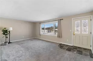 136 S Metzger Ave, Rittman, OH 44270 - Photo 4